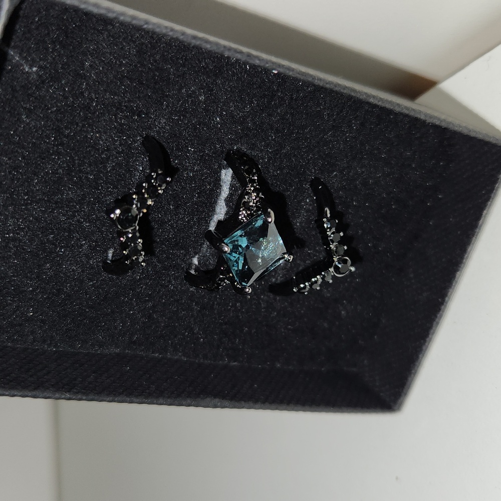 Princess Cut Ring Set - Picture 3 of 4